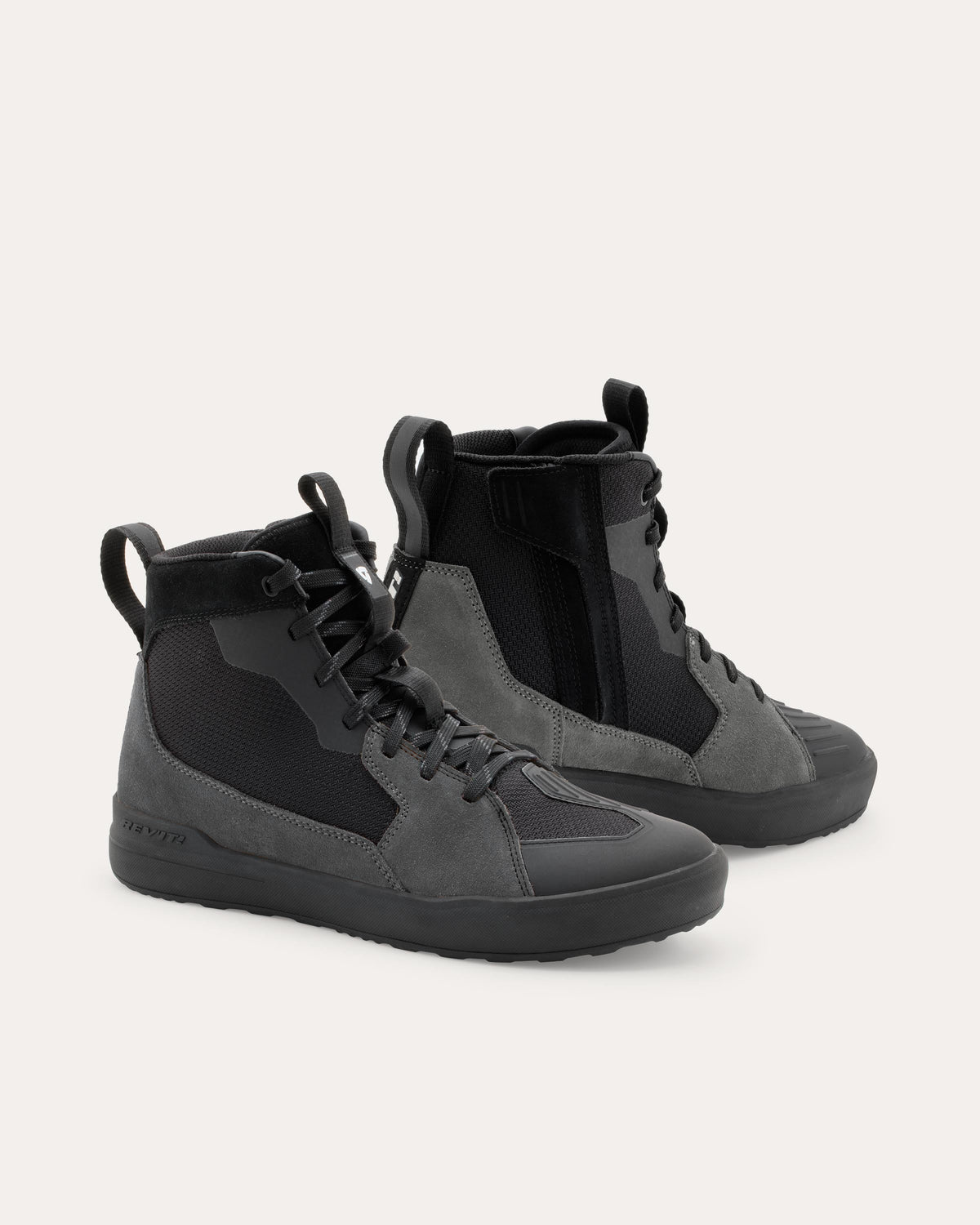 Front image: Arrow 2 - Black
