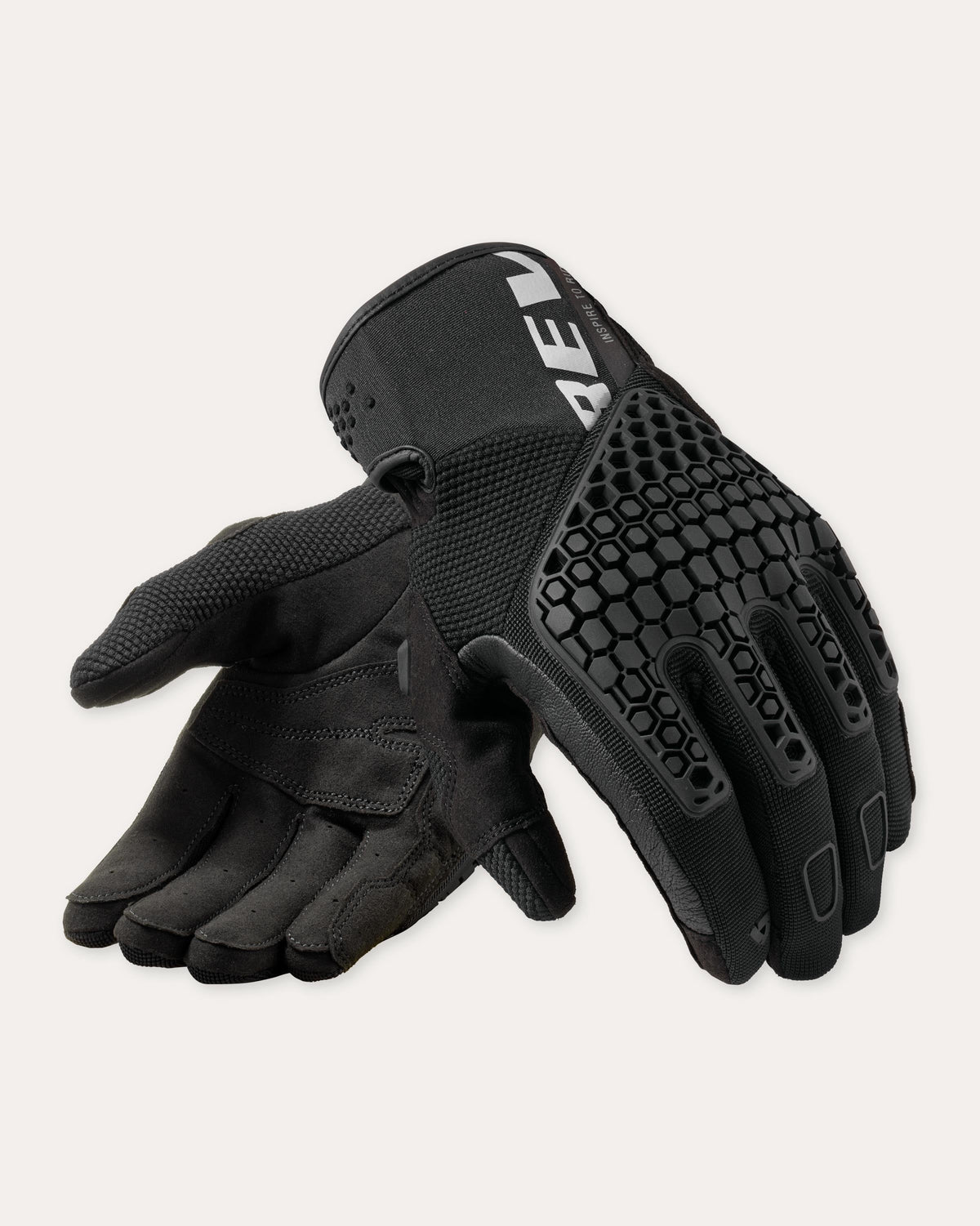 Front image: Mangrove 2 - Black