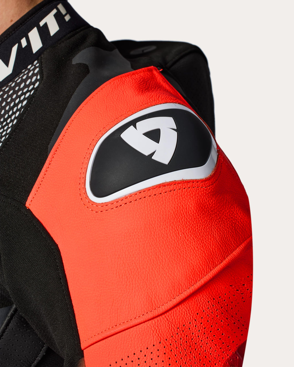 Jacket Hyperspeed 3 Pro | Black-Red - Detail