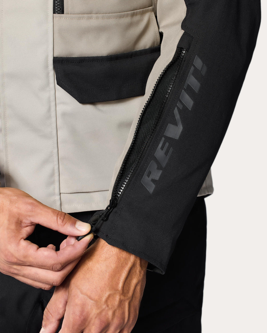 Jacket Outback 5 H2O | Anthracite-Black - Detail