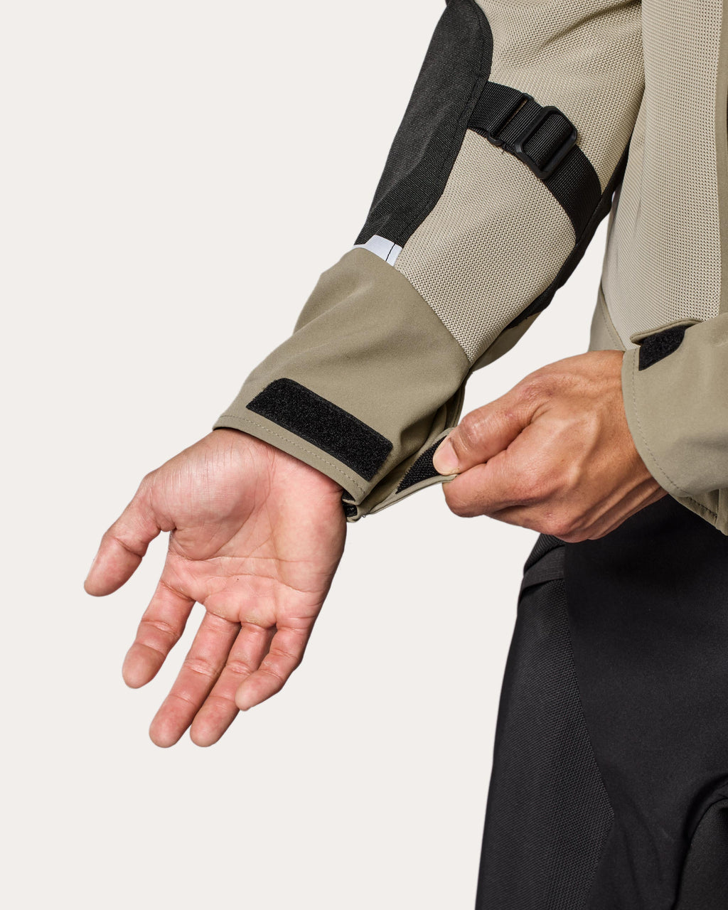 Jacket Airwave 4 | Sand-Black - Detail