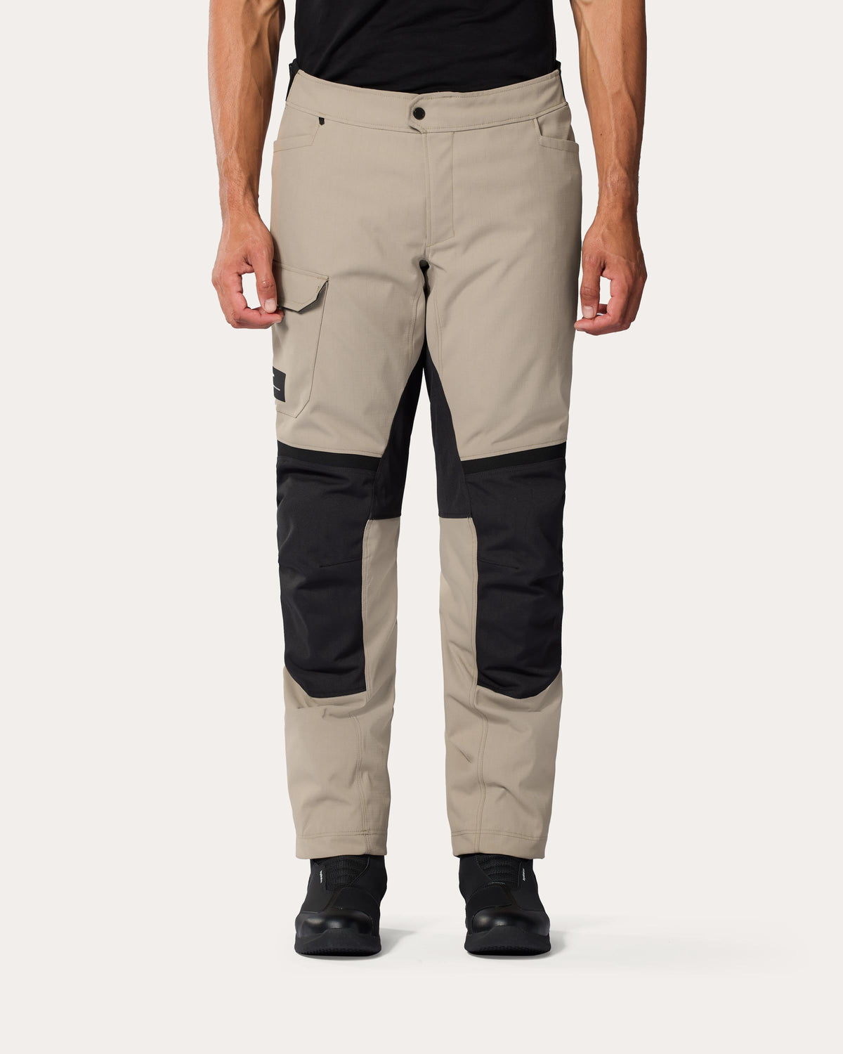 Variant image: Convergent H2O - Sand-Black