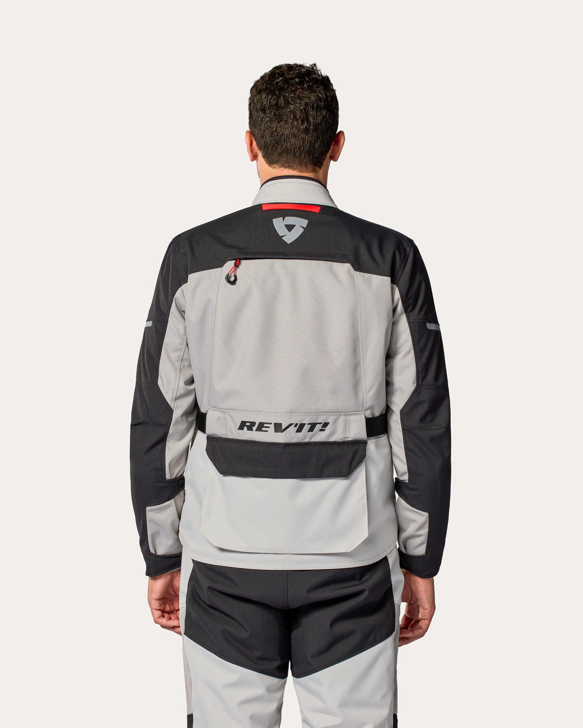 Variant image: Outback 5 H2O - Silver-Black