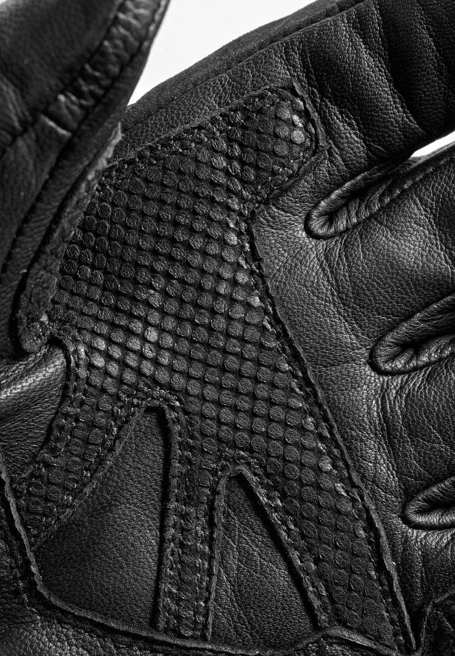 Gloves Fusion 3 GTX | Black - Detail