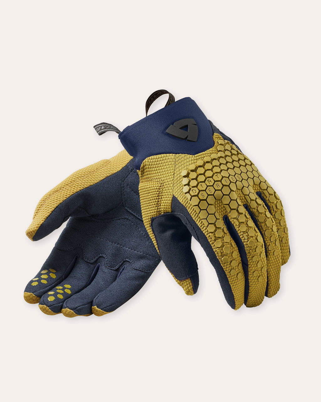 Front image: Massif - Ocher Yellow