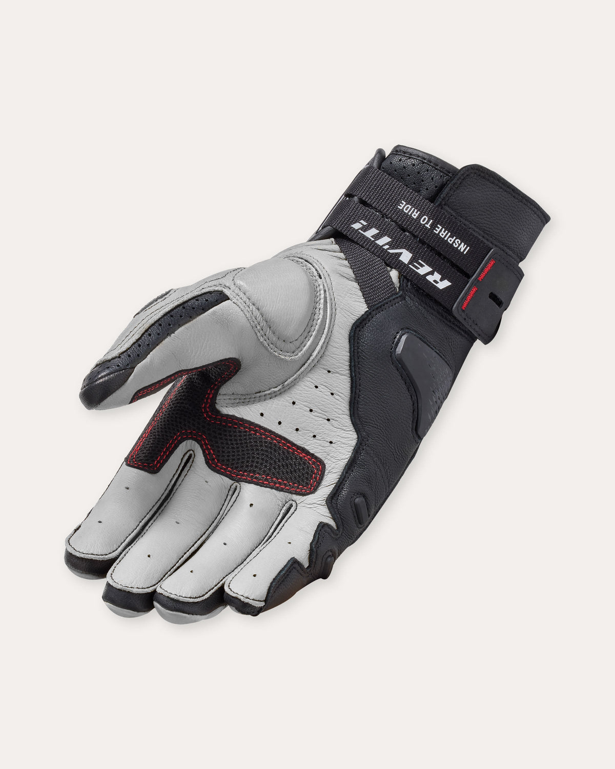 Back image: Cayenne 2 - Black-Silver