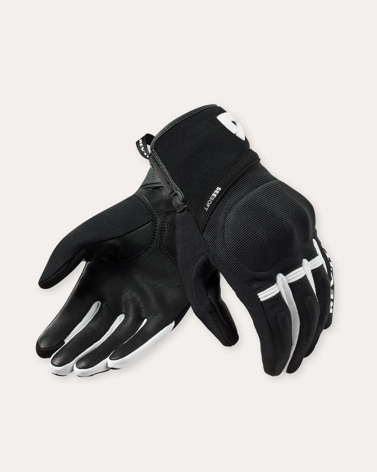 Front image: Mosca 2 - Black-White