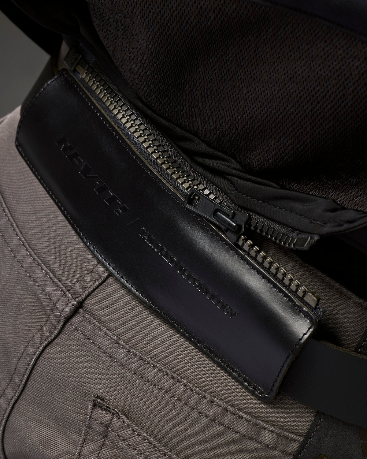 Protector Jacket Nucleus | Black - Detail