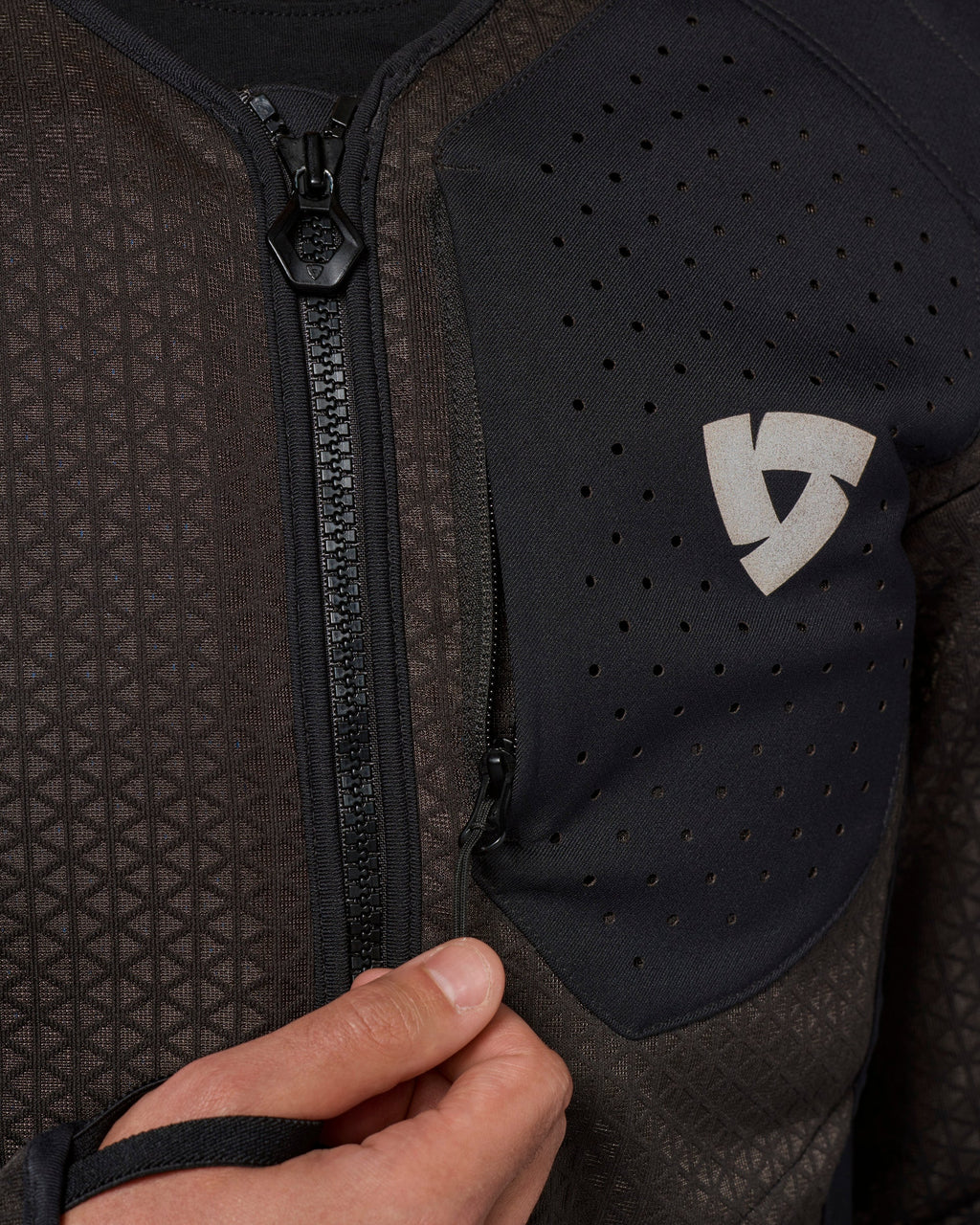 Protector Jacket Nucleus | Black - Detail