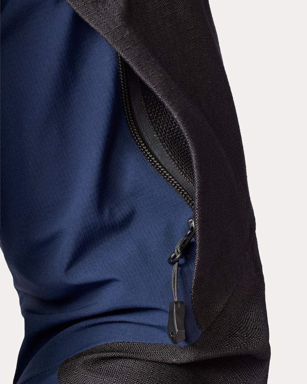 Jacket Component 3 H2O | Black-Sand - Detail