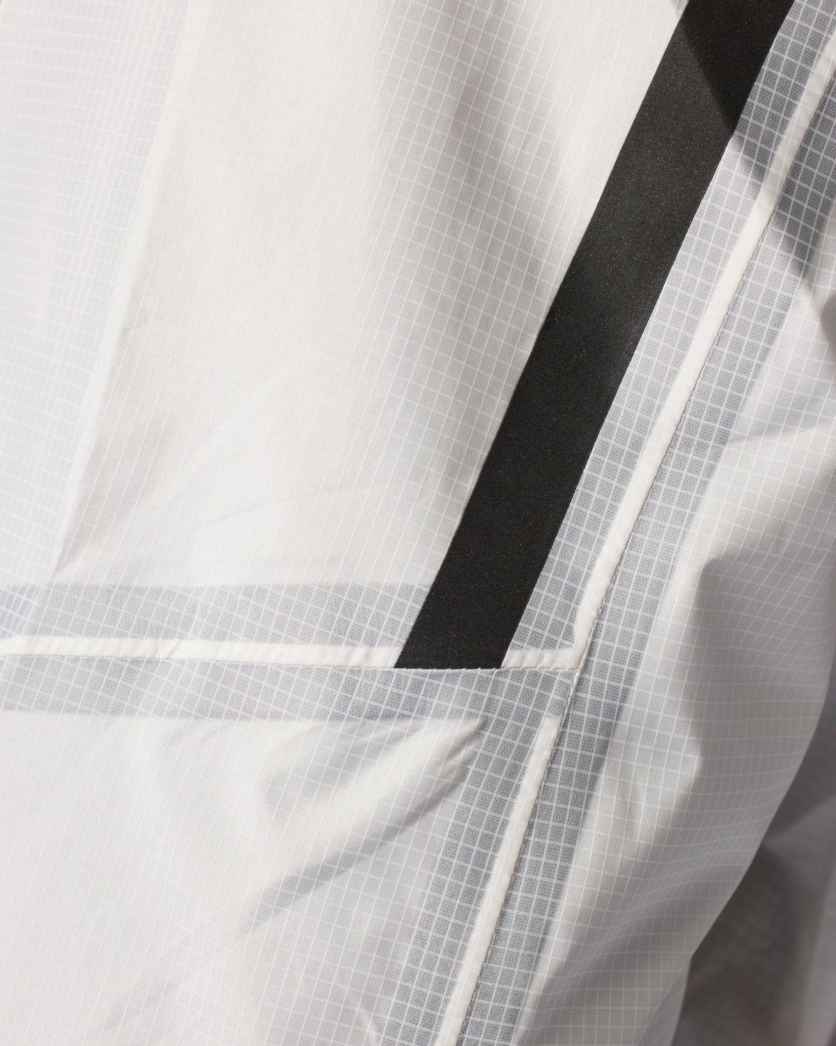Rain Jacket Barrier 2 H2O | White - Detail