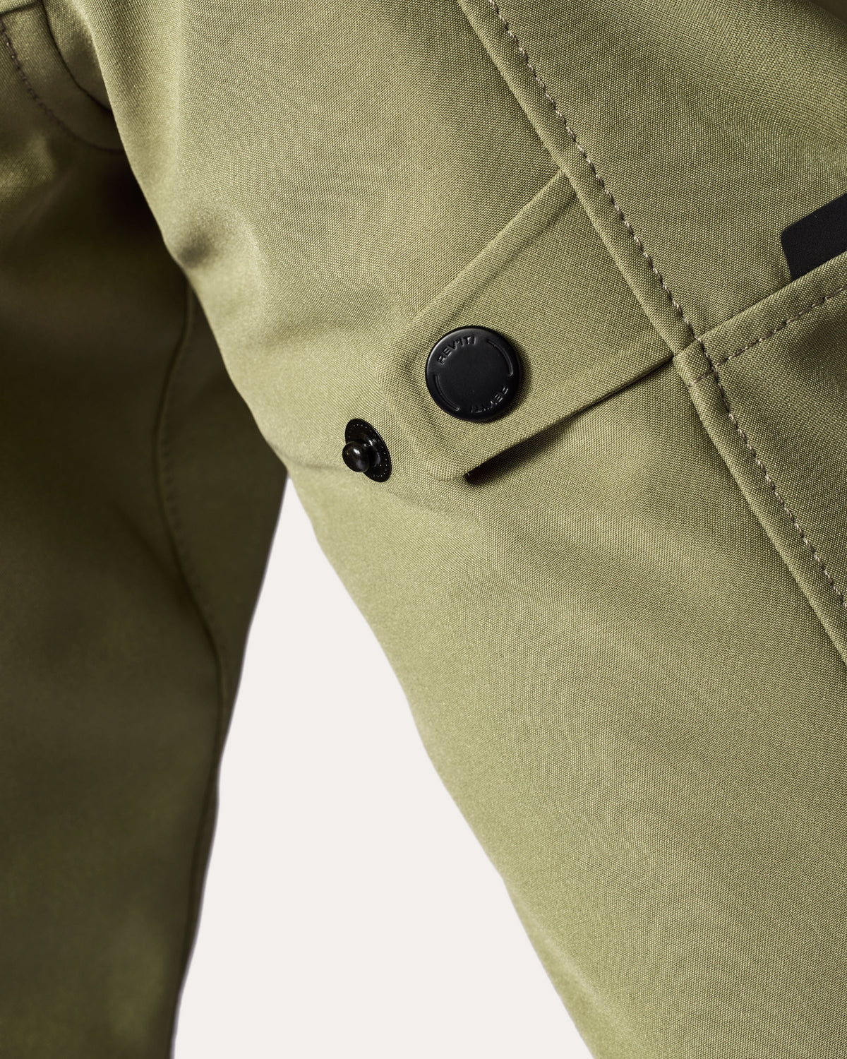 Jacket Shade 2 H2O | Aubergine - Detail