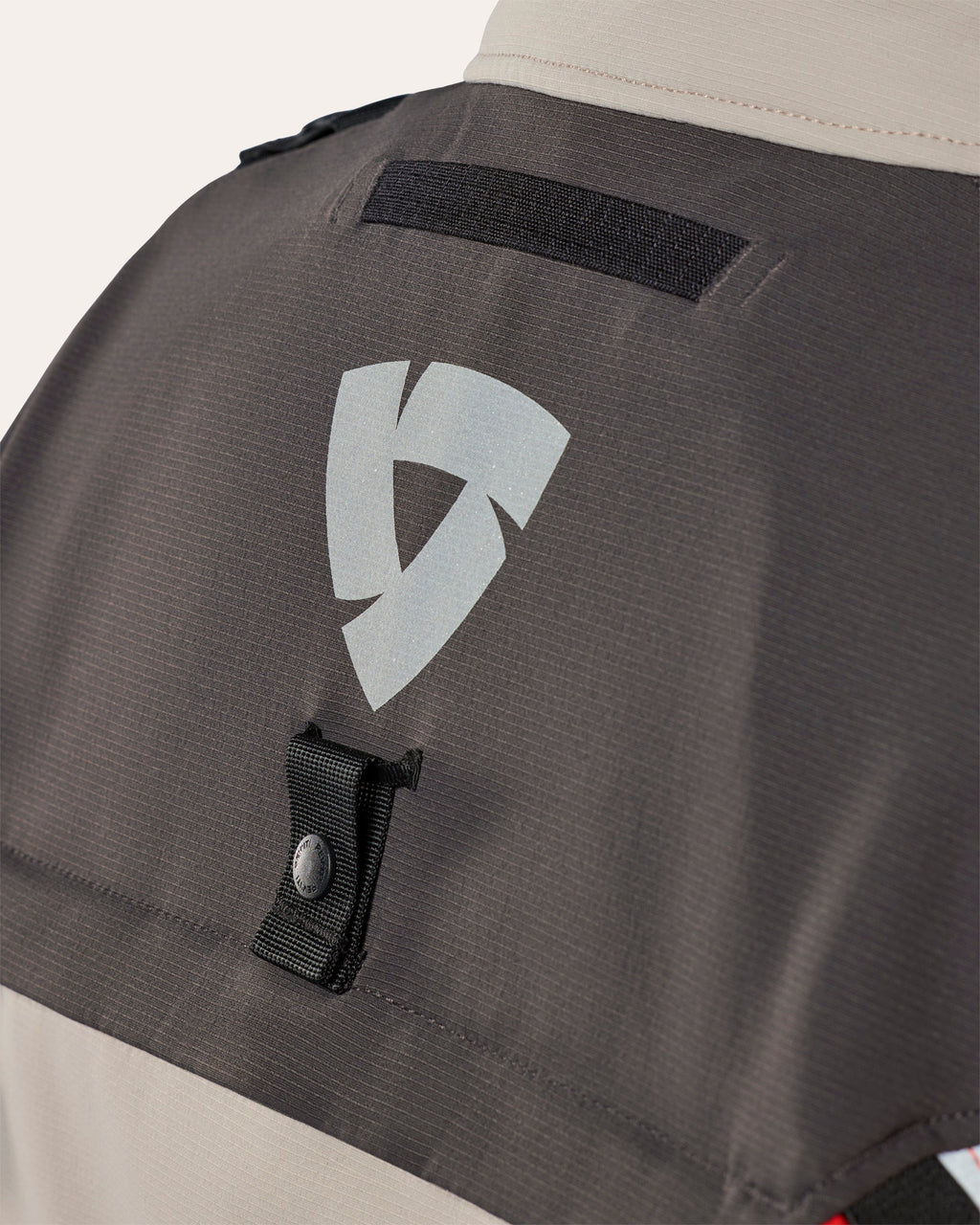 Jacket Defender 4 GTX | Anthracite-Red - Detail