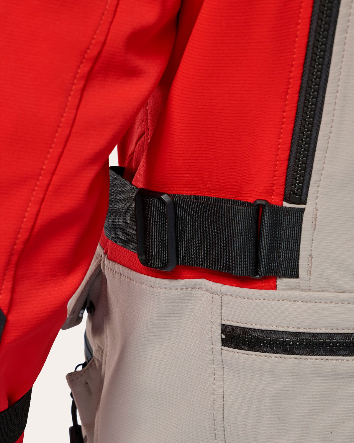 Jacket Defender 4 GTX | Anthracite-Red - Detail