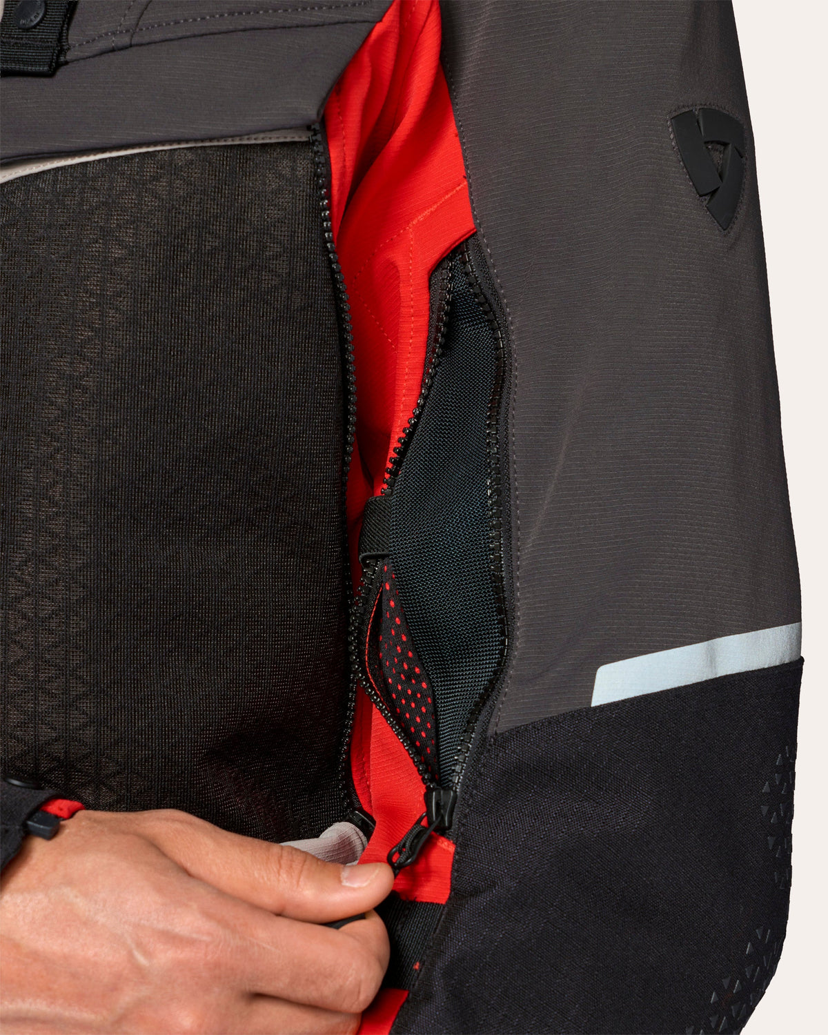 Jacket Defender 4 GTX | Anthracite-Red - Detail