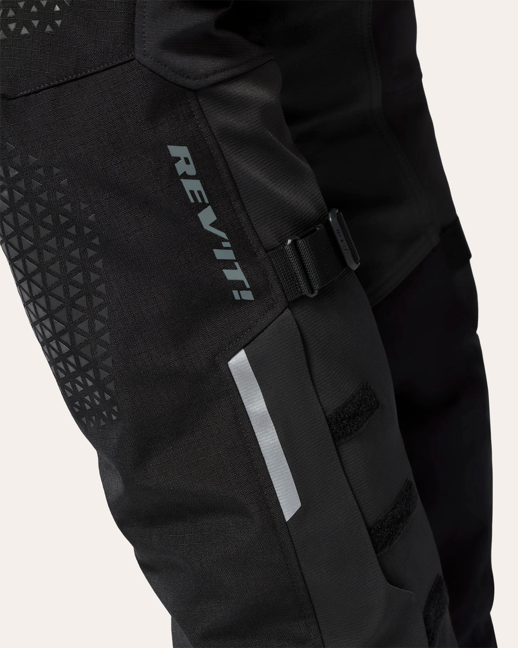 Pants Defender 4 GTX | Black - Detail