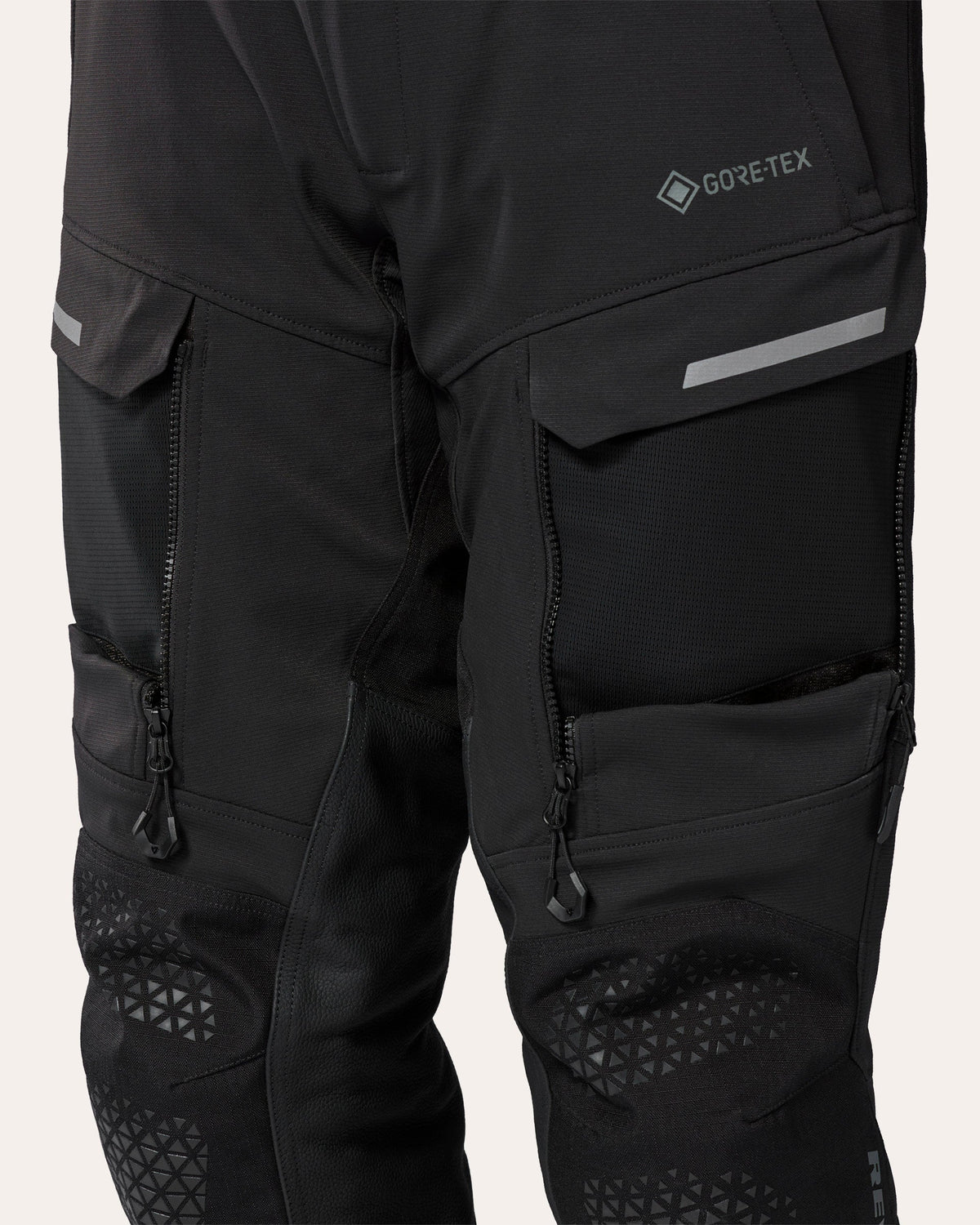 Pants Defender 4 GTX | Black - Detail