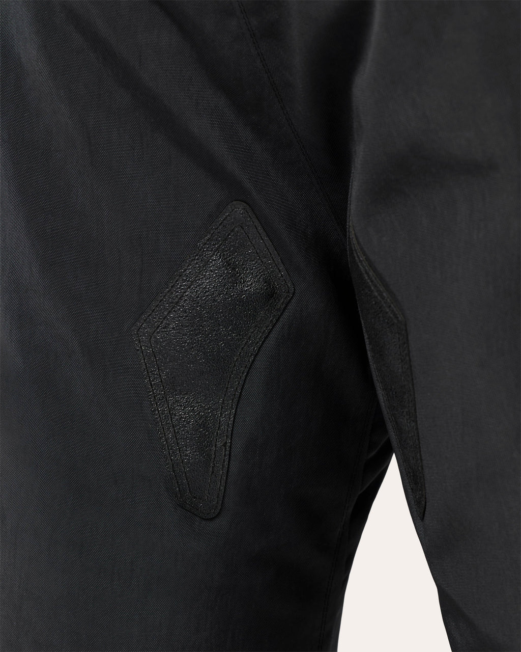 Pants Fractal H2O | Black - Detail