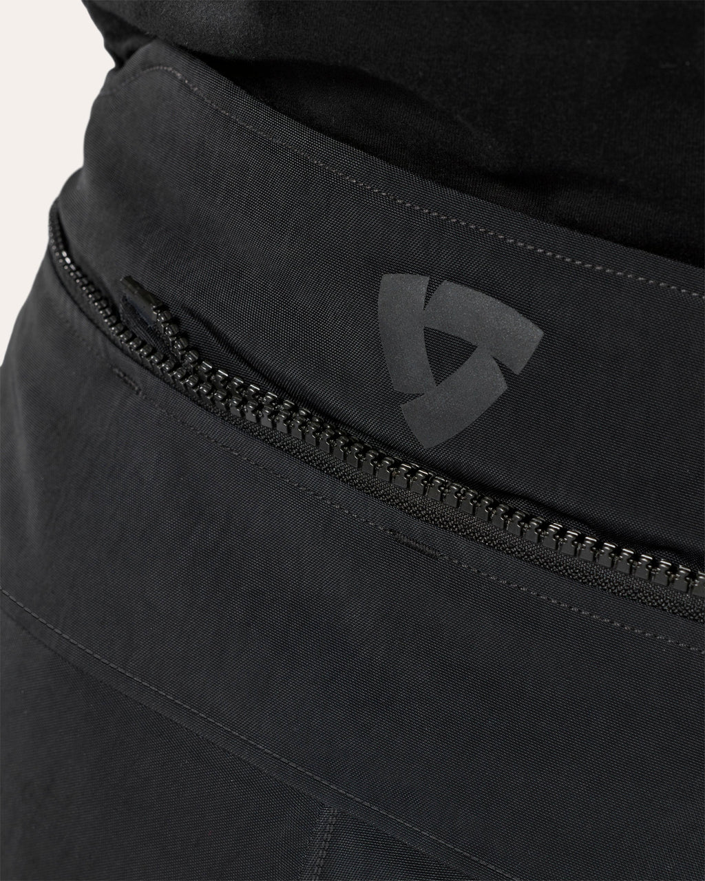 Pants Fractal H2O | Black - Detail