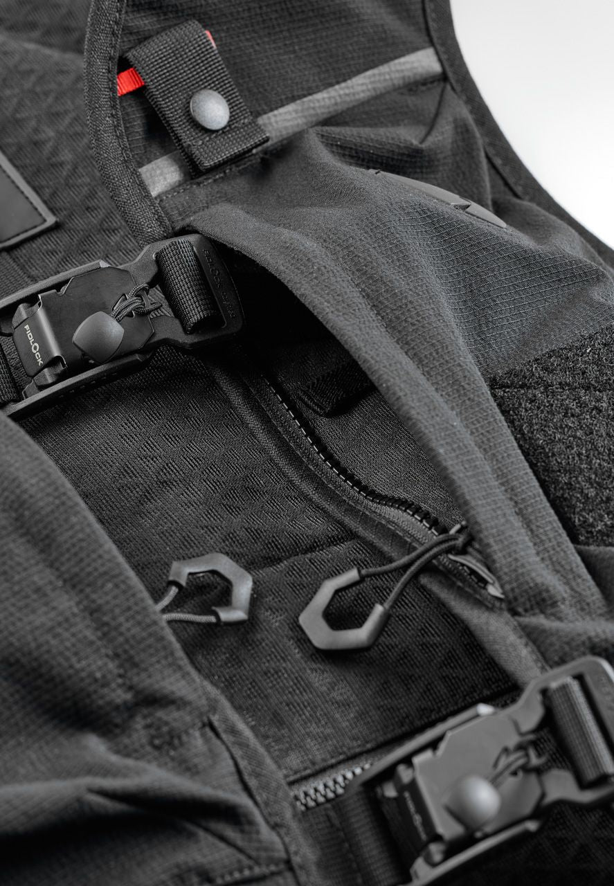 Vest Trail | Black - Detail