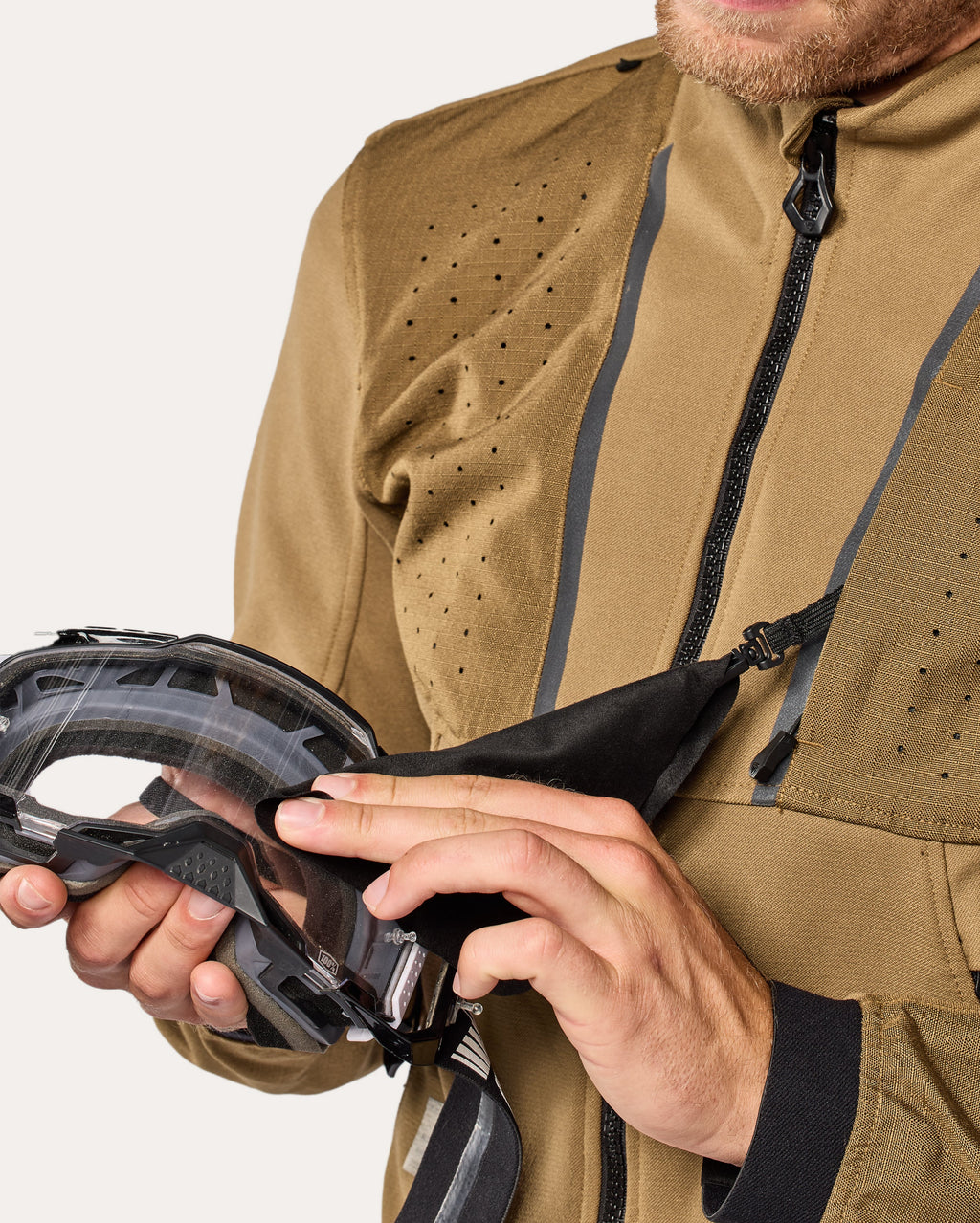Jacket Surface | Brown - Detail