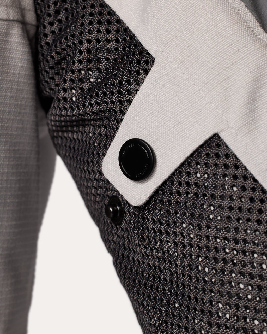 Jacket Tornado 4 H2O Ladies | Black-Anthracite - Detail
