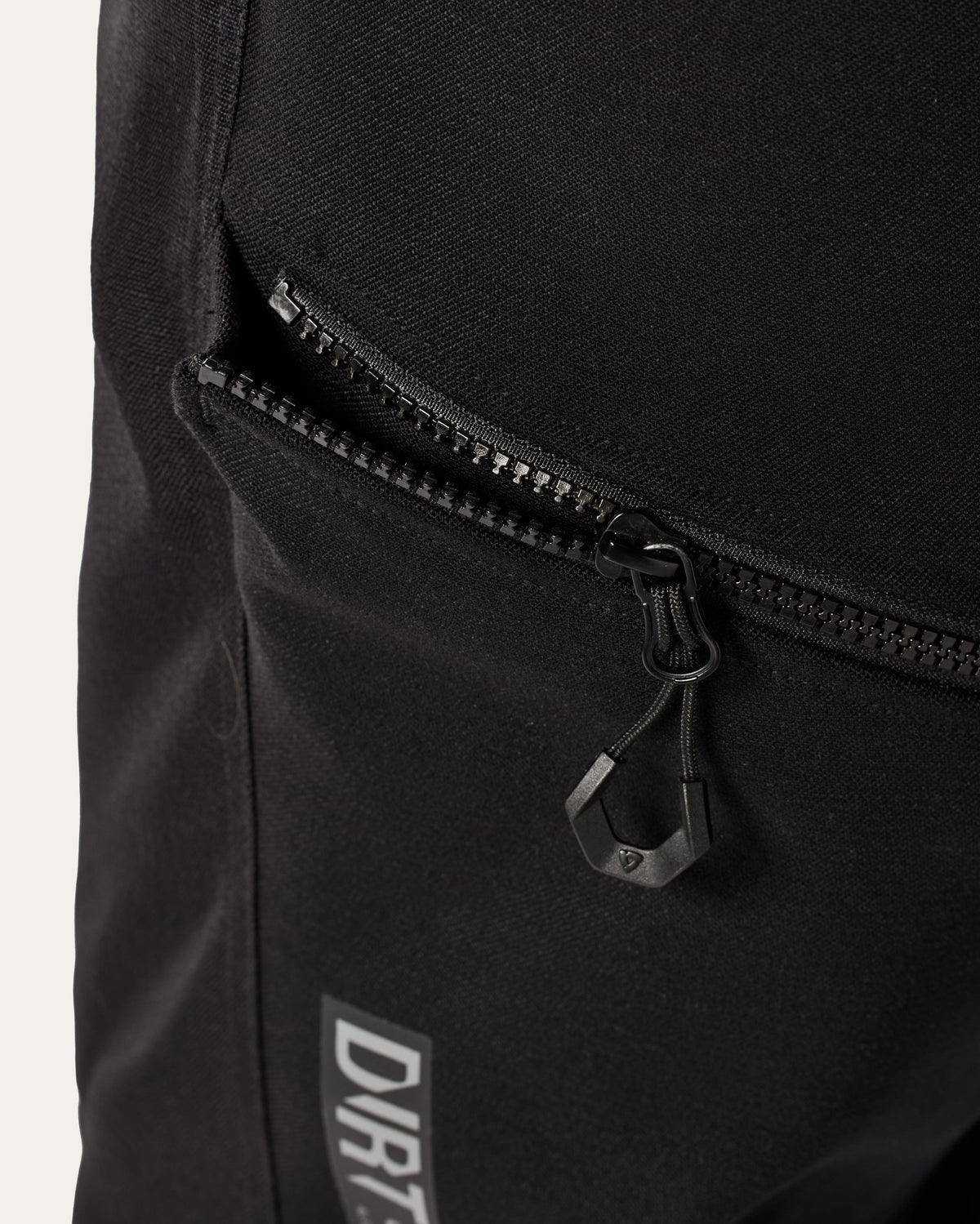 Pants Surface | Black - Detail