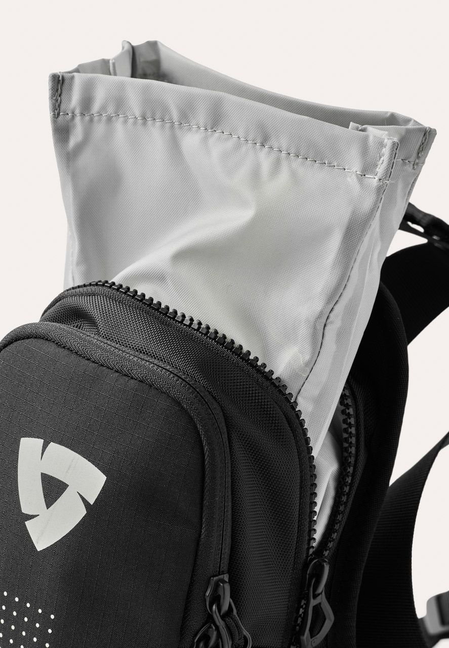 Bag Node H2O | Black - Detail